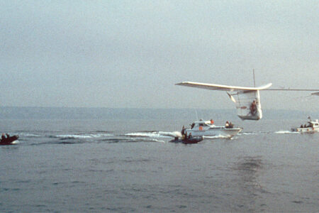 Albatross-along-the-way-across_rot